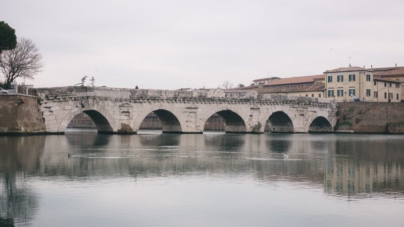 Cosa vedere a Rimini oltre il mare: attività, attrazioni e dintorni della città di Fellini